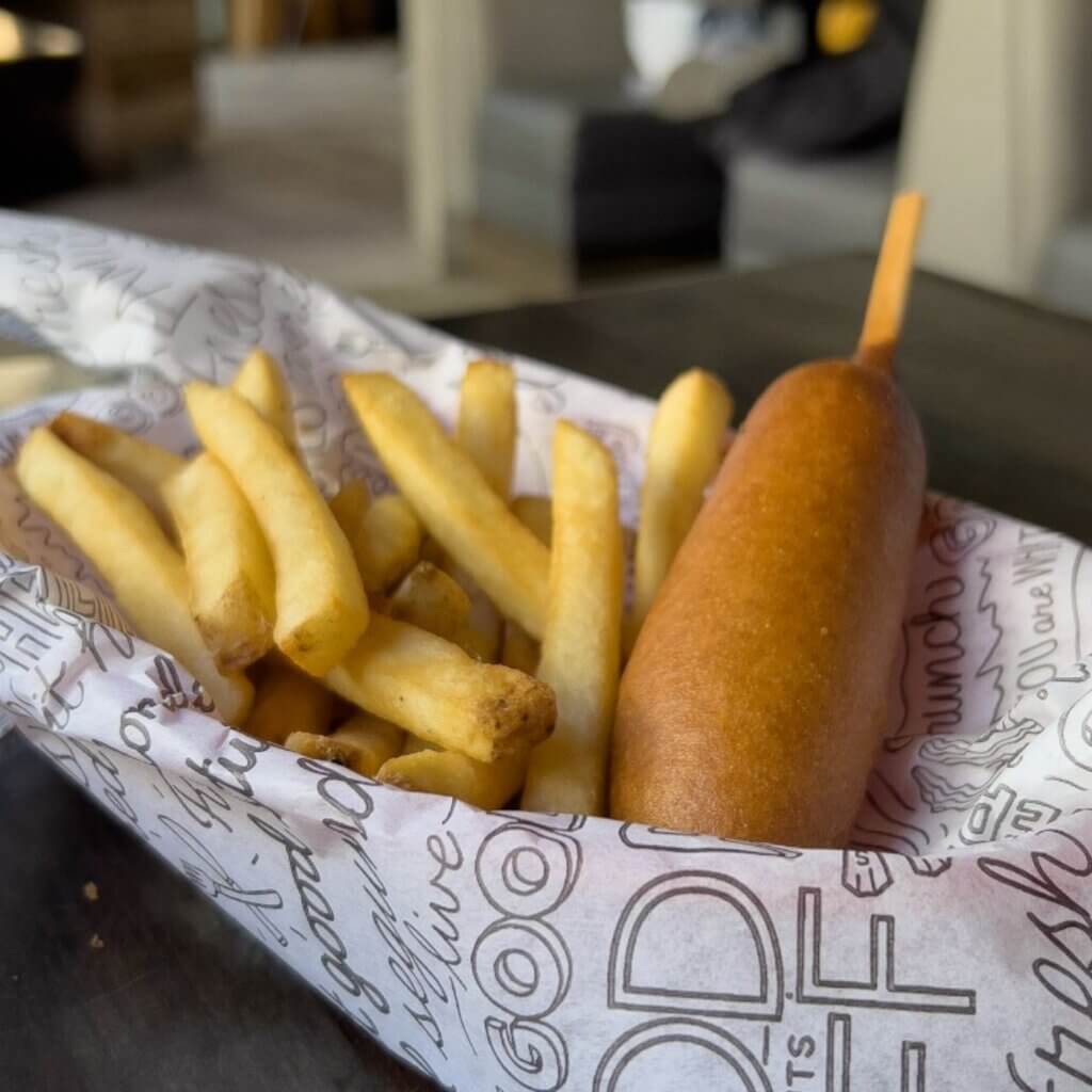 KIDS - corn dog