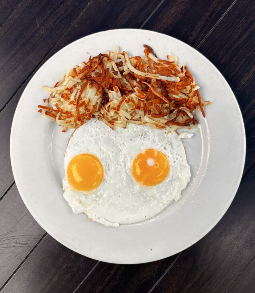 two egg breakfast with hashbrowns